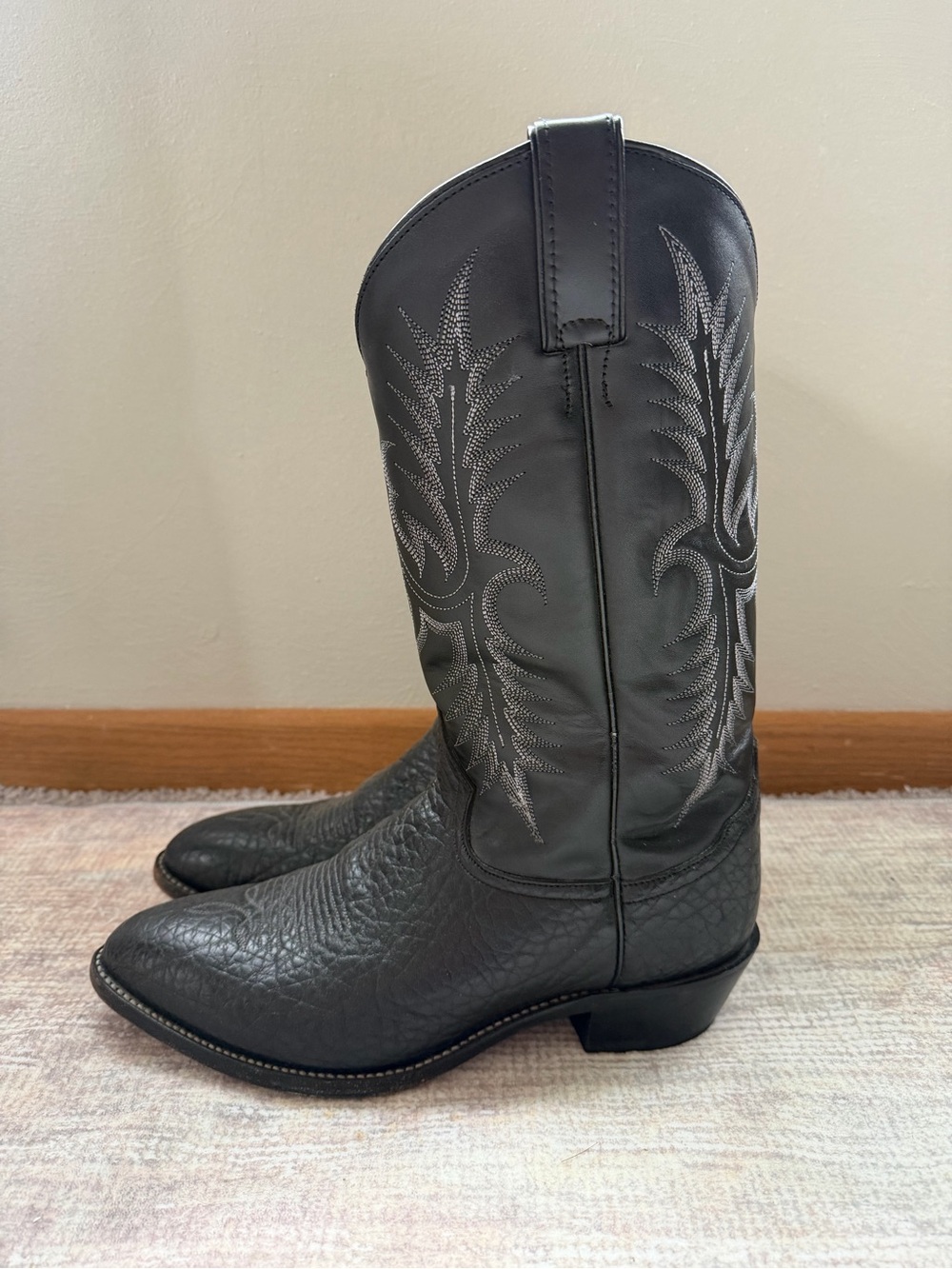 Tony Lama Black Shrunken Bullhide Western Cowboy Boots with Embroidered Shaft